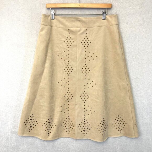 Chicos Sz 1 Studded Faux Suede Skirt Medium Tan A-Line Knee Western Boho Country - Picture 1 of 11